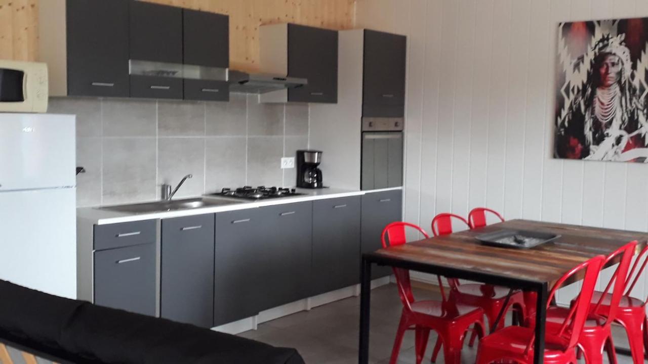 Gites Les P'Tites Maisons Dans La Prairie Sallertaine Esterno foto